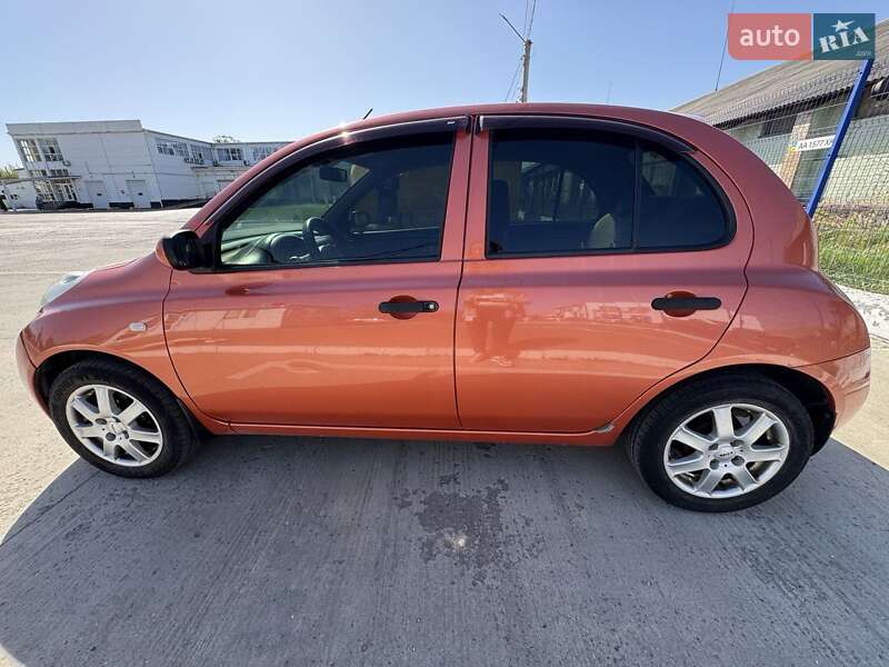 Nissan Micra (2004)