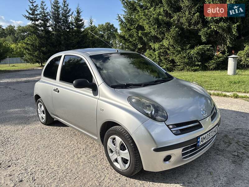 Nissan Micra (2007)