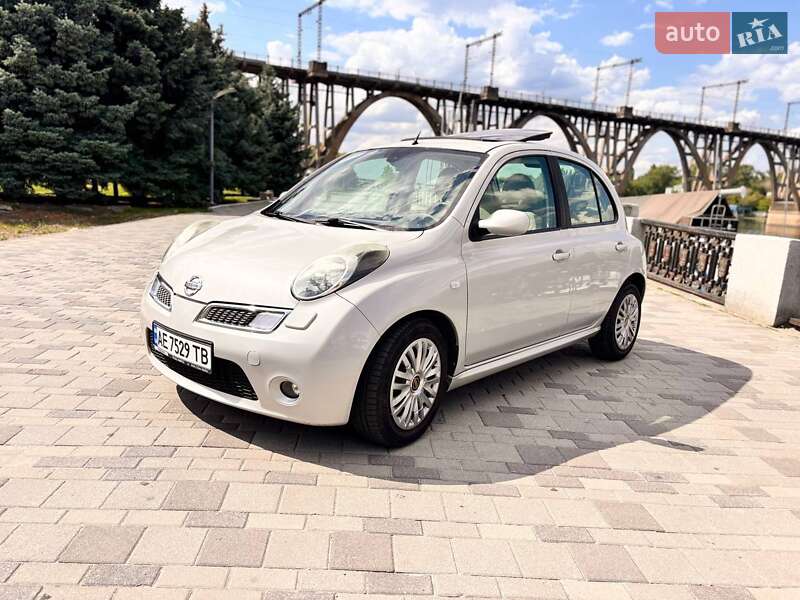 Nissan Micra (2008)