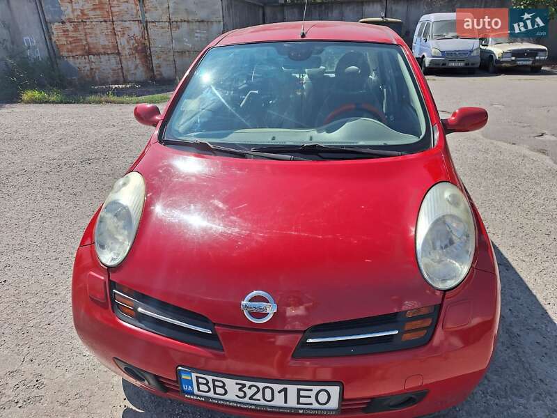 Nissan Micra (2004)