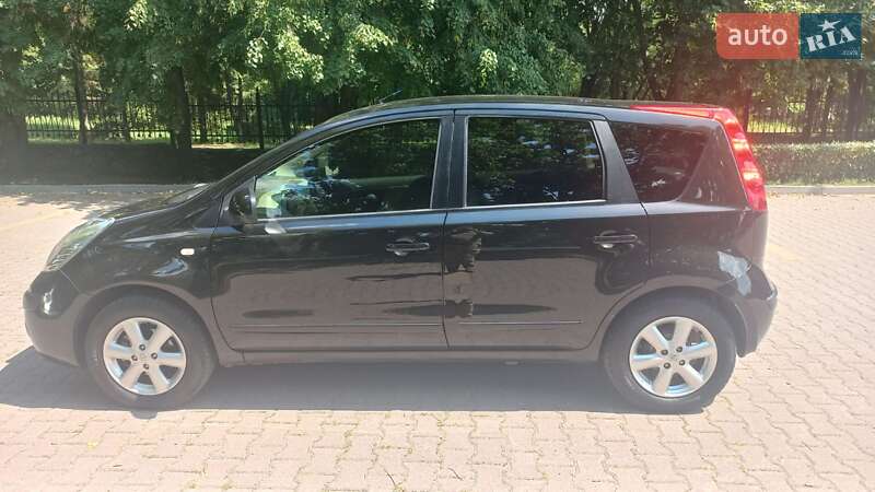 Nissan Note (2006)