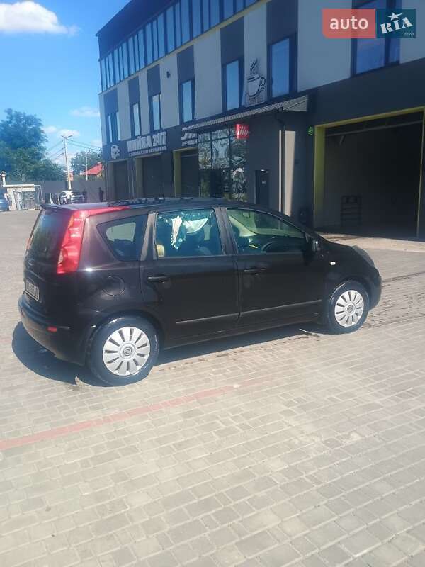 Nissan Note (2006)