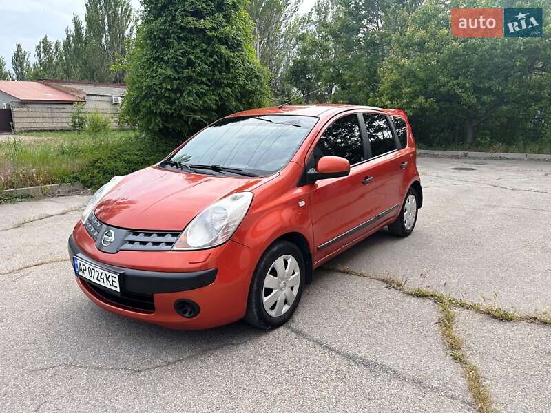 Nissan Note (2006)