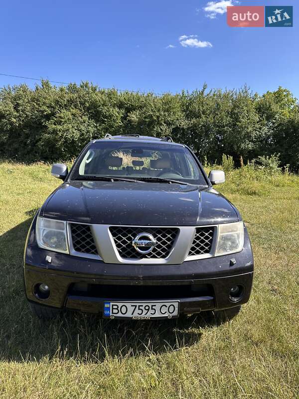 Nissan Pathfinder (2009)