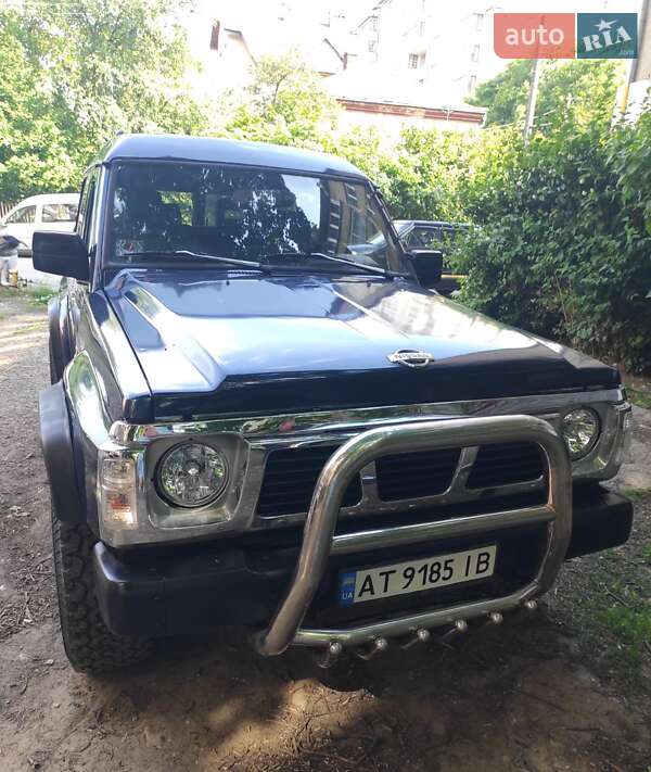 Nissan Patrol (1992)