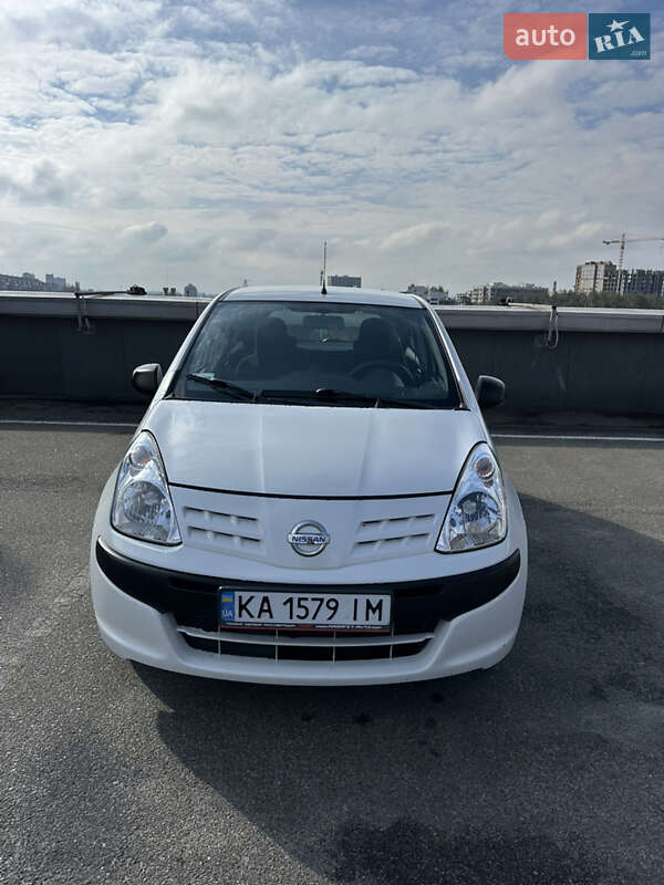 Nissan Pixo (2009)