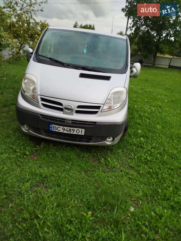 Nissan Primastar (2011)