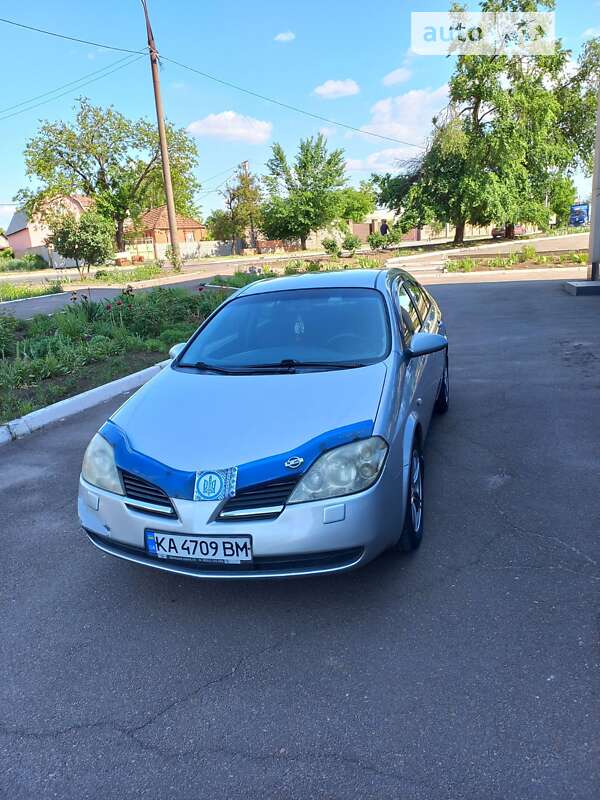 Nissan Primera (2004)