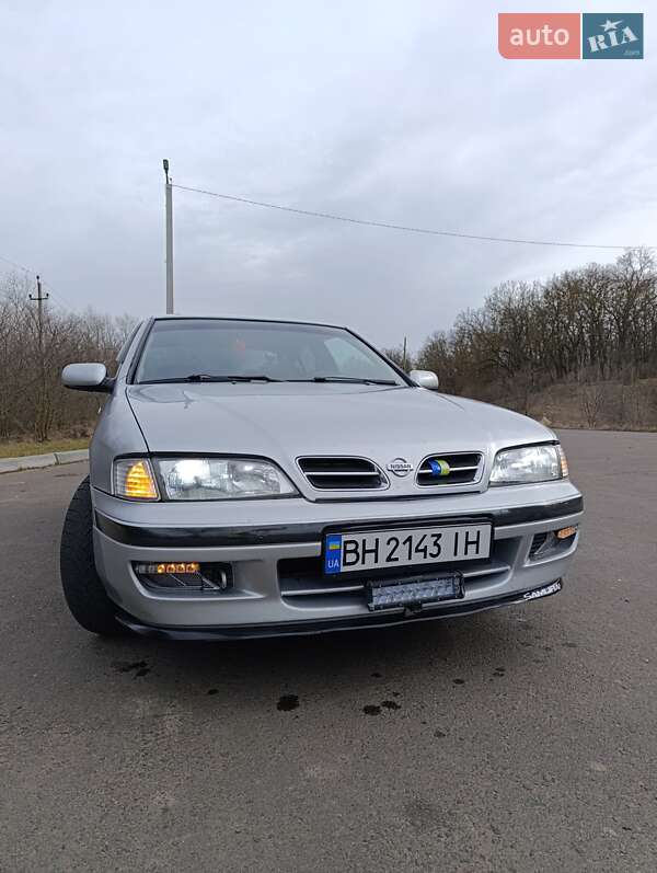 Nissan Primera (1998)
