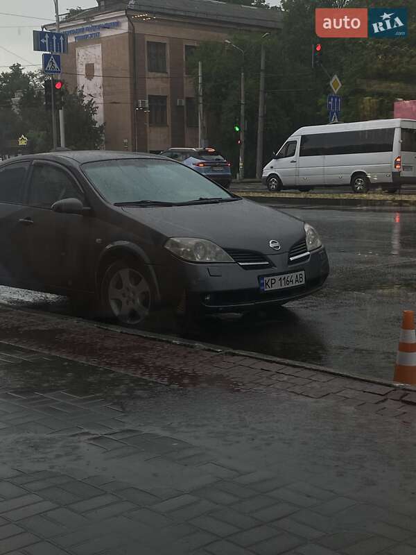 Nissan Primera (2003)