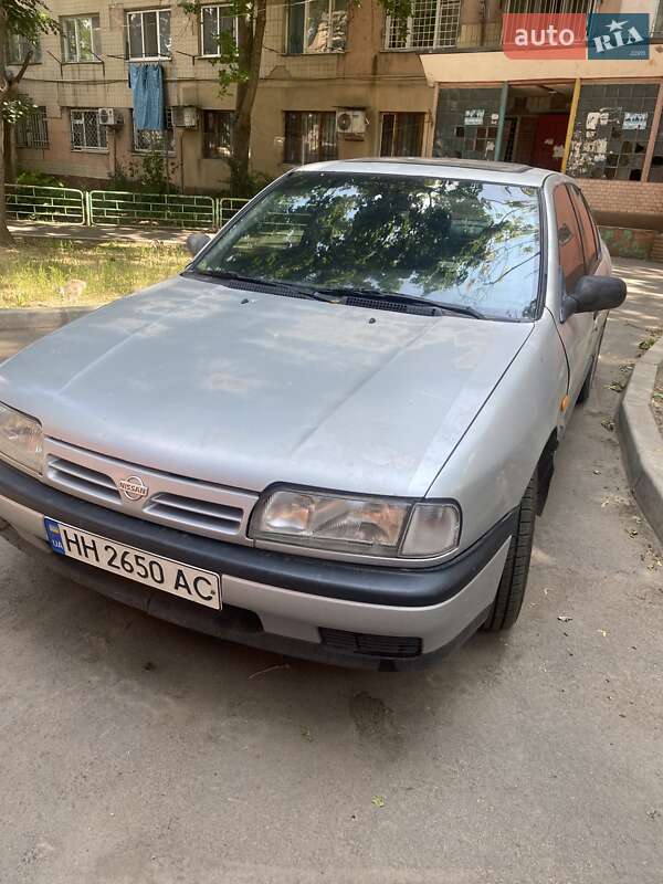 Nissan Primera (1990)