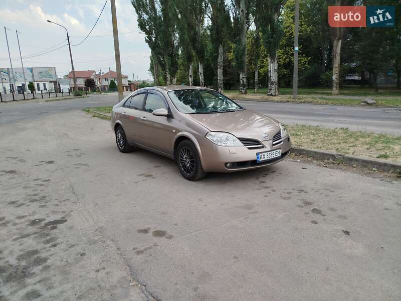 Nissan Primera (2006)