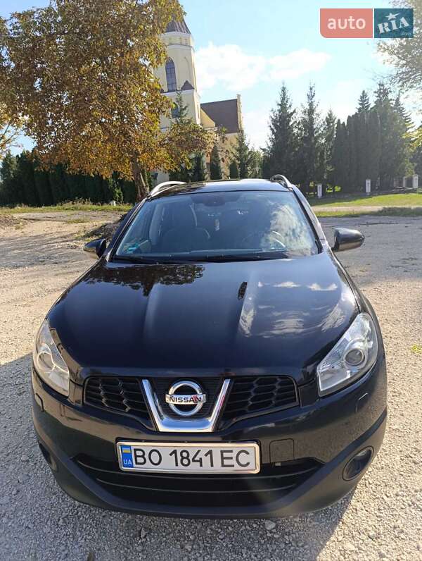 Nissan Qashqai+2 (2012)