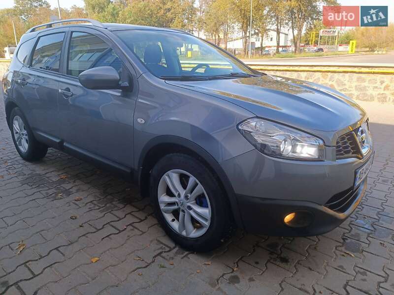 Nissan Qashqai +2 (2012)