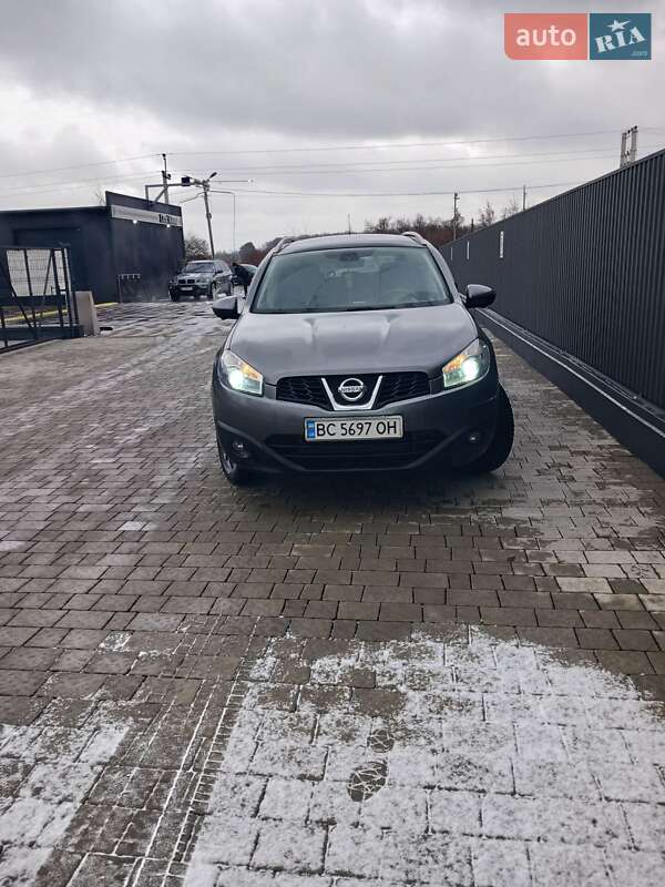 Nissan Qashqai+2 (2012)
