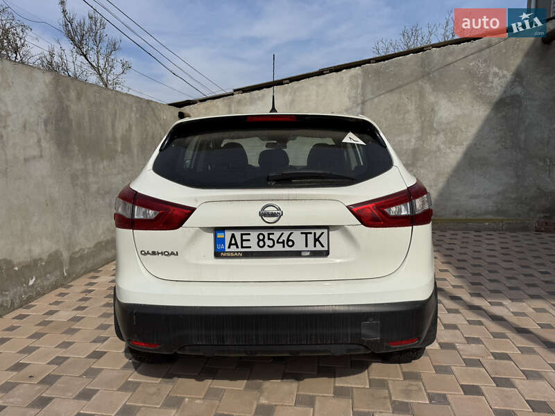 Nissan Qashqai (2015)