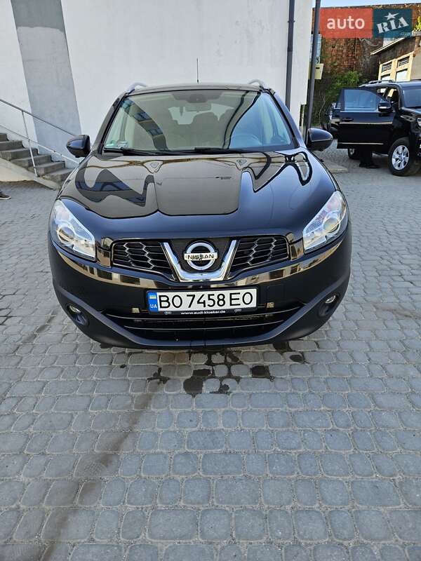 Nissan Qashqai (2012)