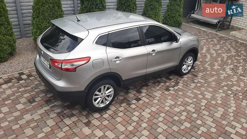 Nissan Qashqai (2014)