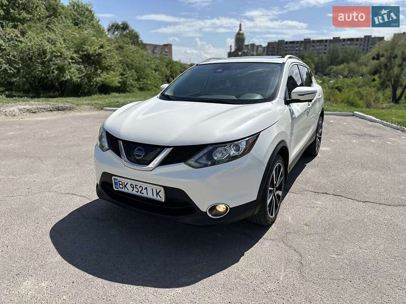Nissan Rogue sport (2017)