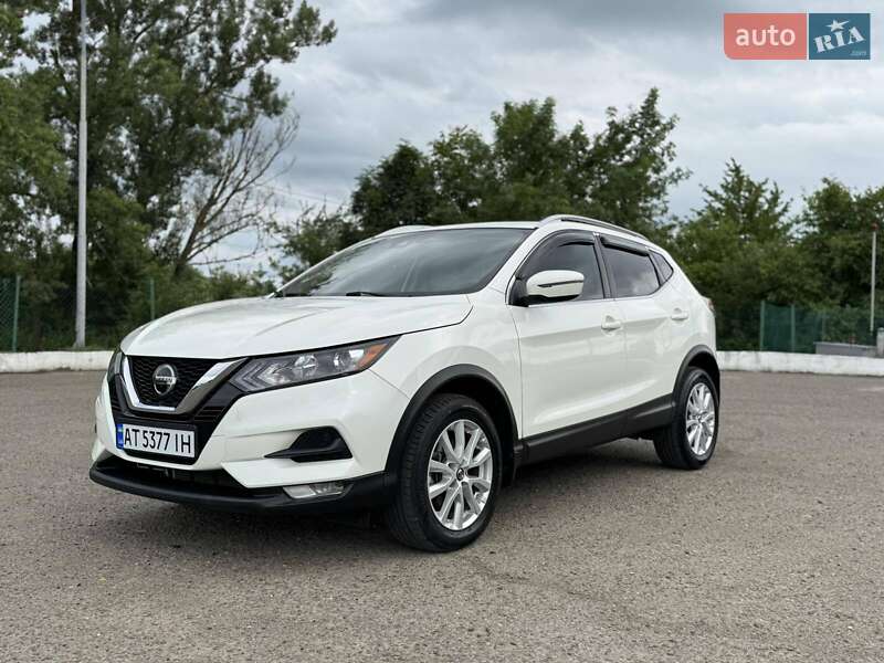 Nissan Rogue sport (2021)