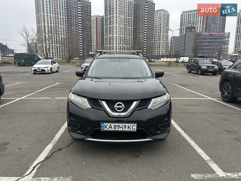 Nissan Rogue (2016)