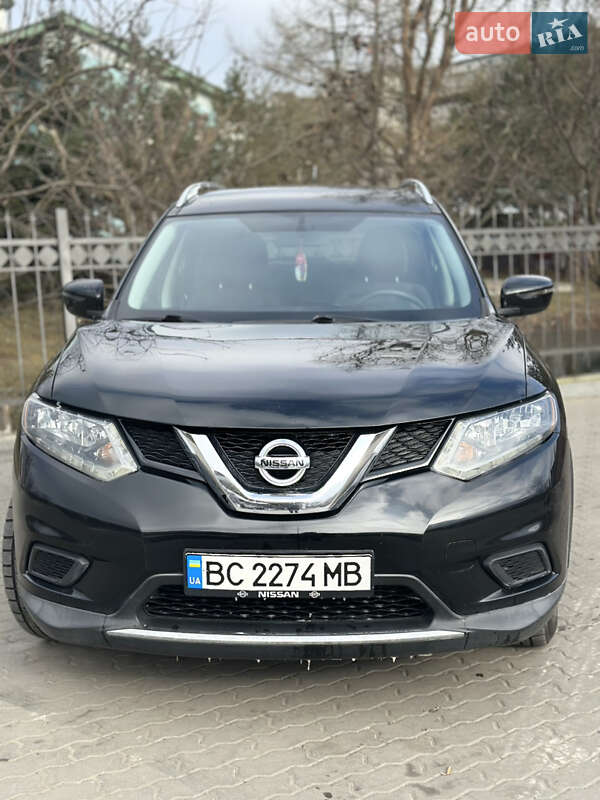 Nissan Rogue (2016)