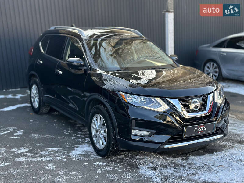 Nissan Rogue (2018)