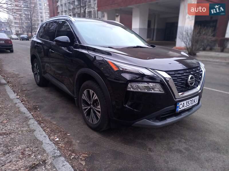 Nissan Rogue (2021)