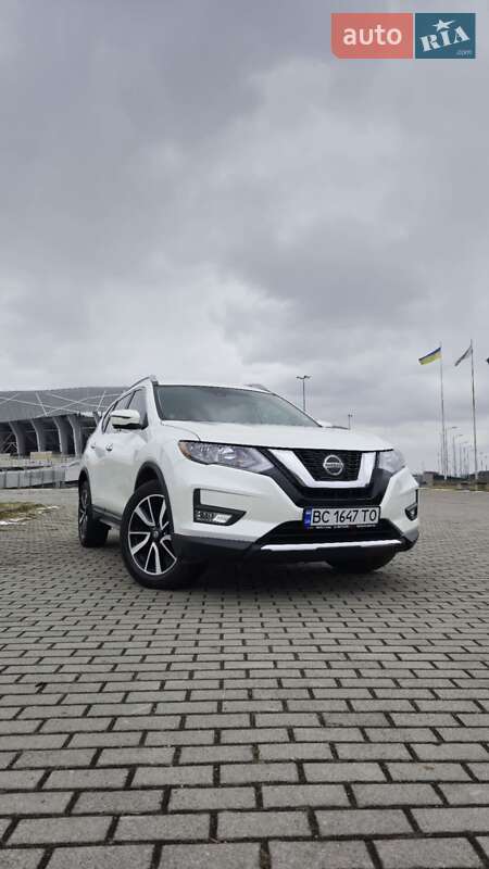Nissan Rogue (2019)