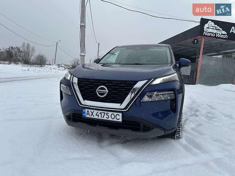 Nissan Rogue (2021)