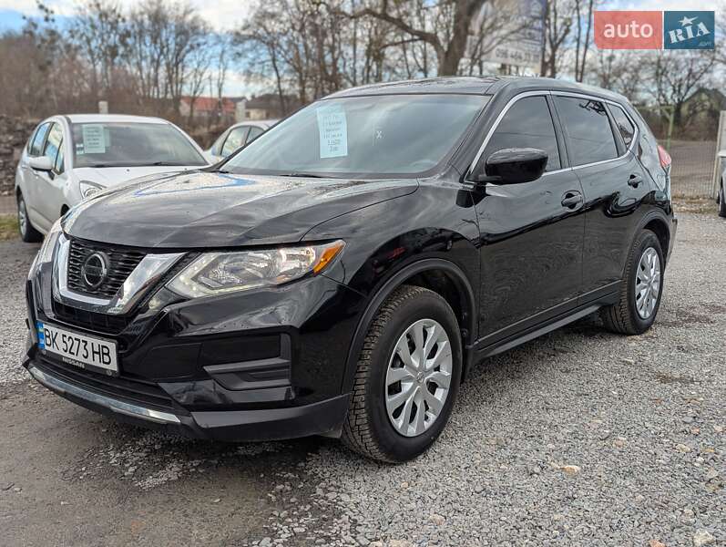Nissan Rogue (2017)