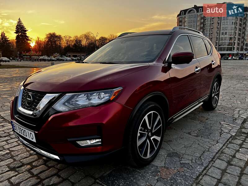 Nissan Rogue (2018)