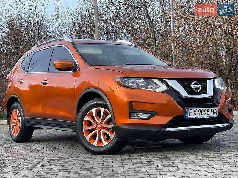 Nissan Rogue (2016)