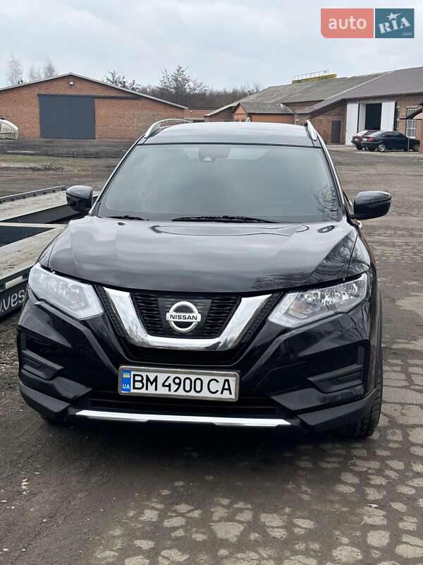 Nissan Rogue (2018)