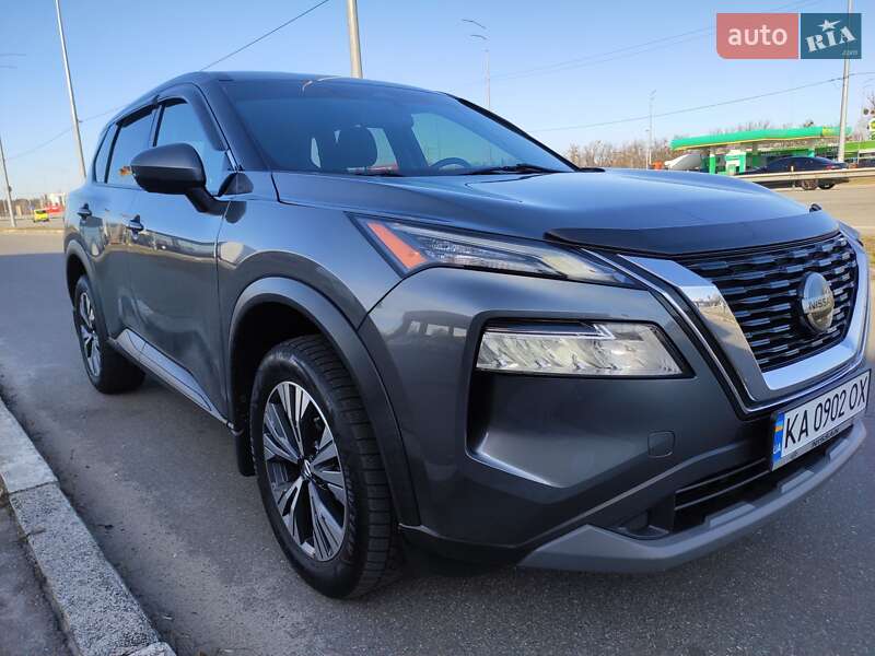 Nissan Rogue (2021)