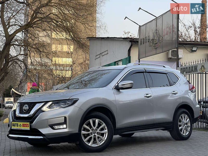 Nissan Rogue (2019)