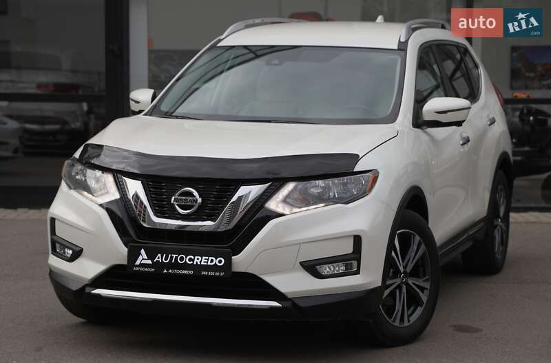 Nissan Rogue (2016)