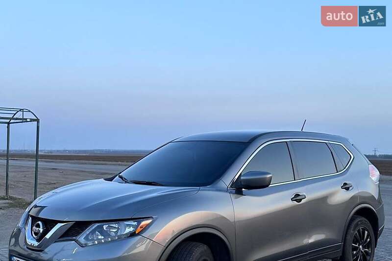 Nissan Rogue (2016)