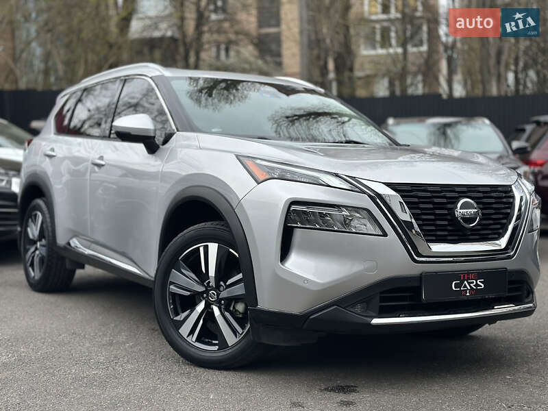 Nissan Rogue (2021)