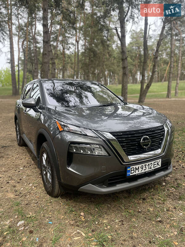 Nissan Rogue (2021)