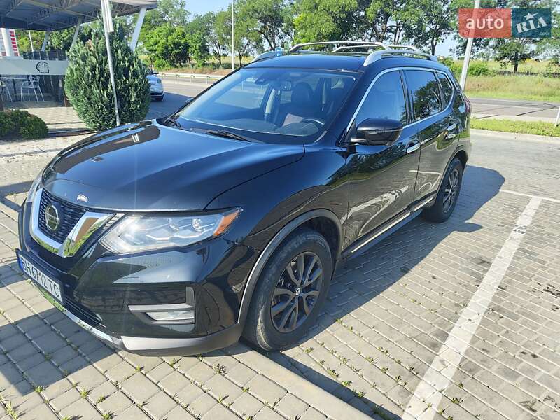Nissan Rogue (2018)