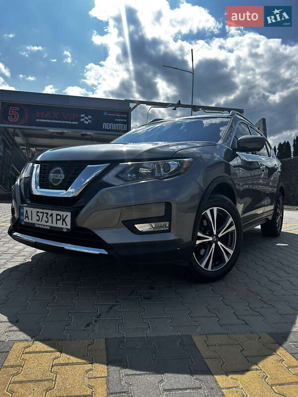 Nissan Rogue (2019)