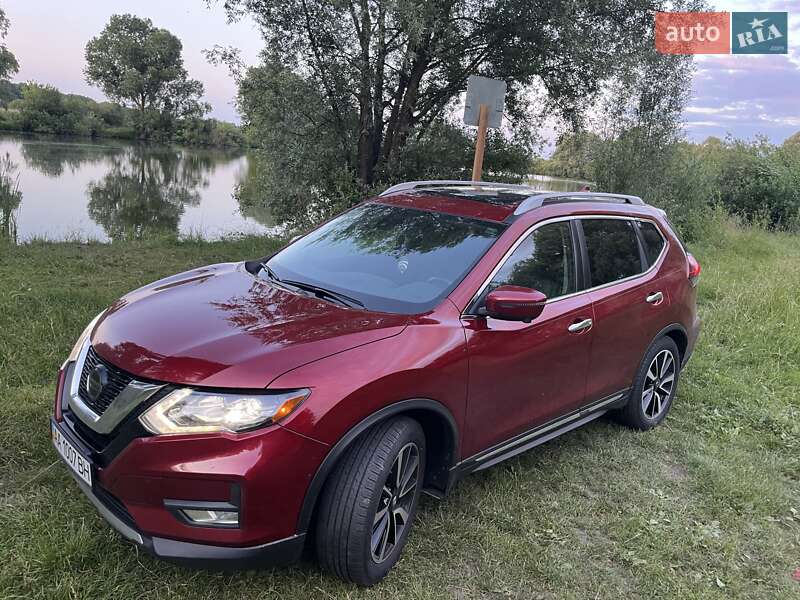 Nissan Rogue (2019)