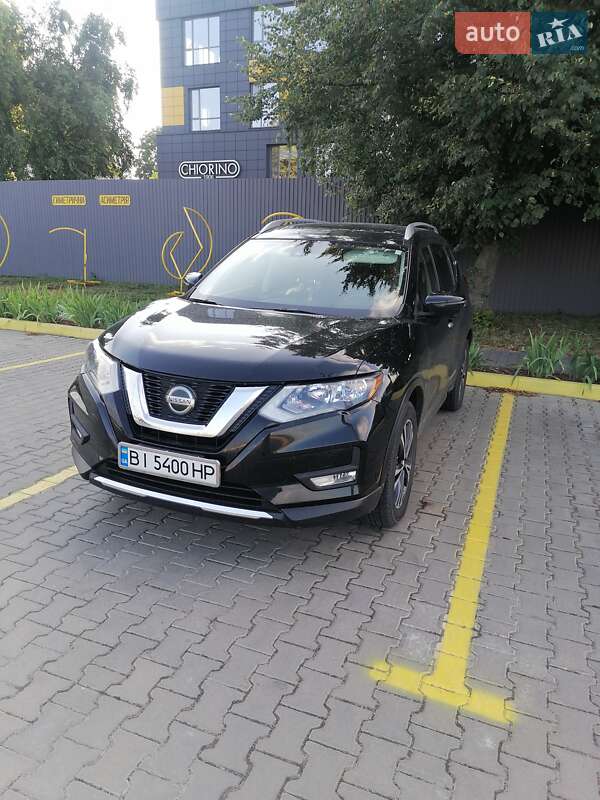 Nissan Rogue (2018)