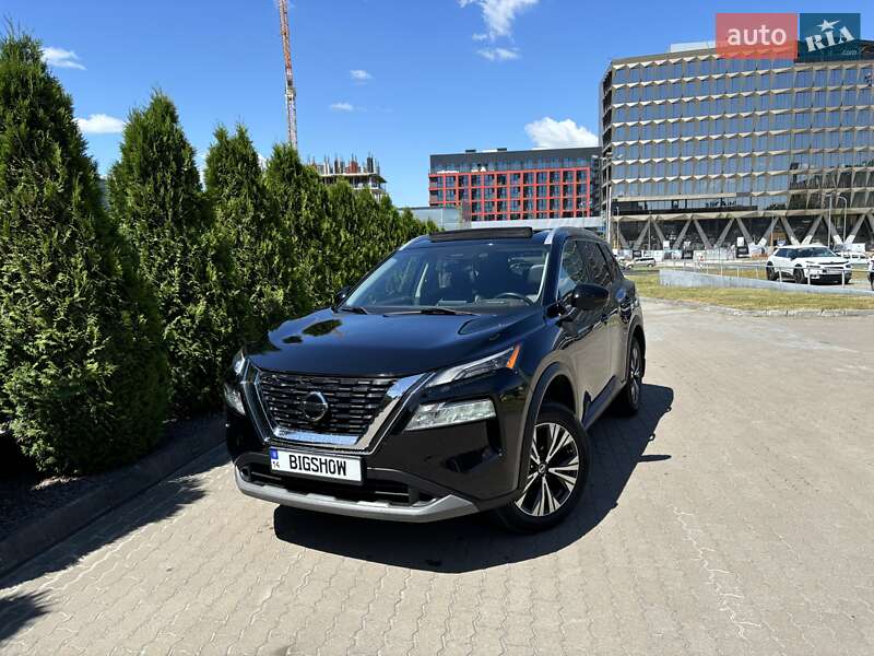 Nissan Rogue (2020)