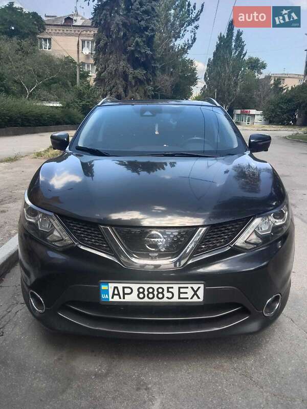 Nissan Rogue (2017)