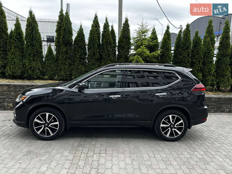 Nissan Rogue (2018)