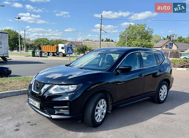 Nissan Rogue (2020)