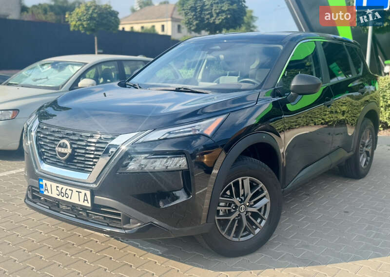 Nissan Rogue (2020)