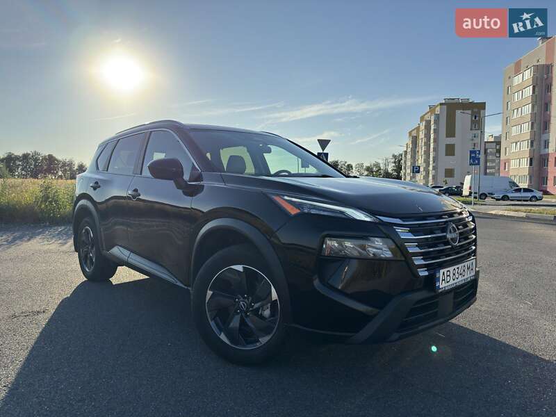 Nissan Rogue (2023)